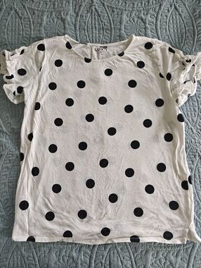 LOFT White Tee with Black Polka Dots And Ruffle Sleeve